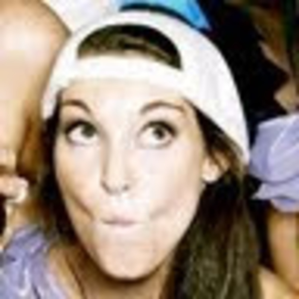 Meet your Posher, Claire